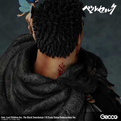 Statua di Berserk 1/6 Guts Lost Children Arc La ridecorazione dello spadaccino nero ver. 38cm