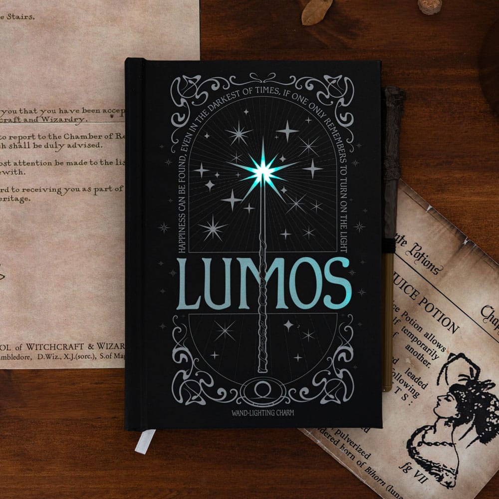 Harry Potter Premium Notebook A5 med ljus Lumos Maxima