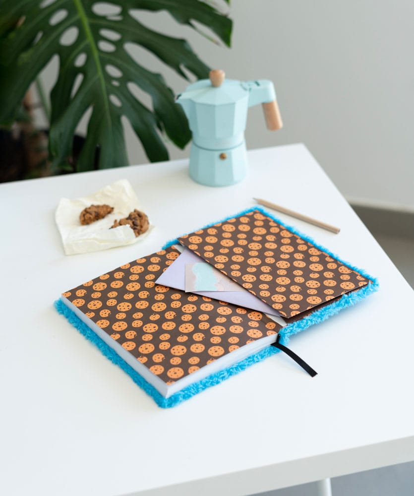 Susam Sokağı Premium Peluş Defter A5
