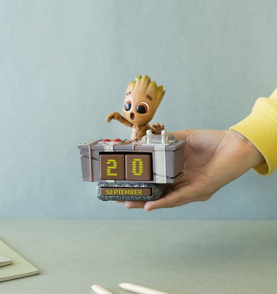Marvel 3D Ewiger Kalender Groot Death Button 12 cm