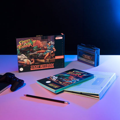 Cuaderno Premium de Street Fighter con notas adhesivas y tapa A5