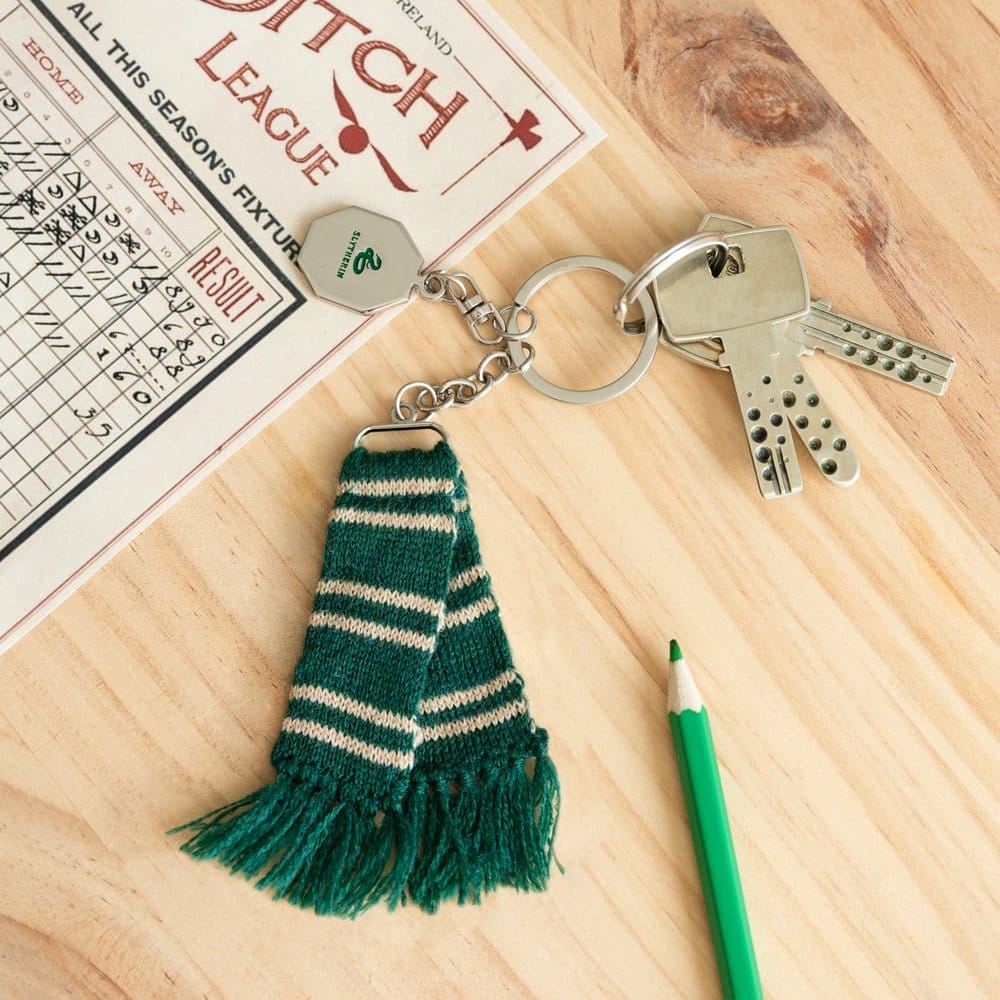 Harry Potter Porte-clés Serpentard Écharpe 15 cm