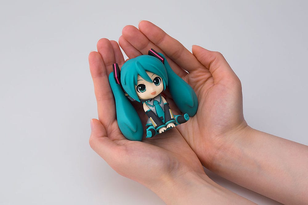 Character Vocal Series 01: Hatsune Miku Piapro Characters Rubber Mascot Nendroid Plus Minifiguur Hatsune Miku 8 cm