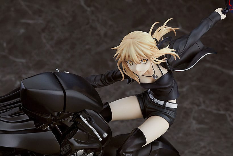 Fate/Grand Order PVC Statue 1/8 Saber/Altria Pendragon (Alter) & Cuirassier Noir 27 cm (re-run)