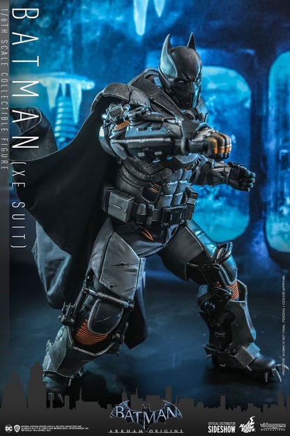 Batman: Arkham Origins Action Figur 1/6 Batman (XE Suit) 33 cm