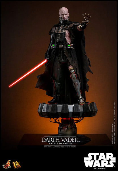 Yıldız Savaşları Aksiyon Şekil 1/6 Darth Vader (Savaş Hasarlı) 35 cm