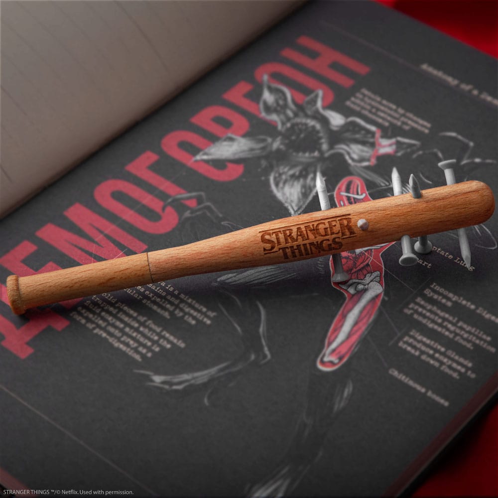 Stylo chauve-souris à pointes Stranger Things et épingle Stranger Things