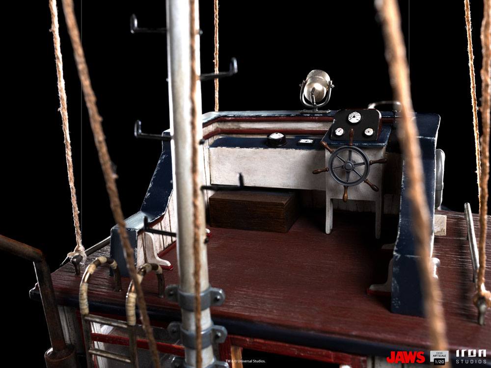 Estatua Jaws Demi Art Scale 1/20 Jaws Attack 104 cm