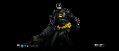 DC Comics BDS Art Scale Statue 1/10 Batman Deluxe (Black Version Exclusive) heo EU Exclusive 30 cm