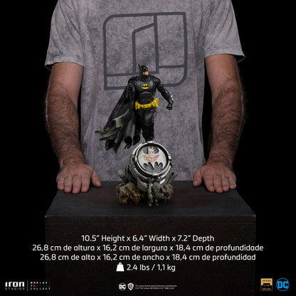 DC Comics BDS Art Scale Statue 1/10 Batman Deluxe (Black Version Exclusive) heo EU Exclusive 30 cm