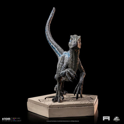 Jurassic World Icons Estatua Velociraptor Blue 9 cm