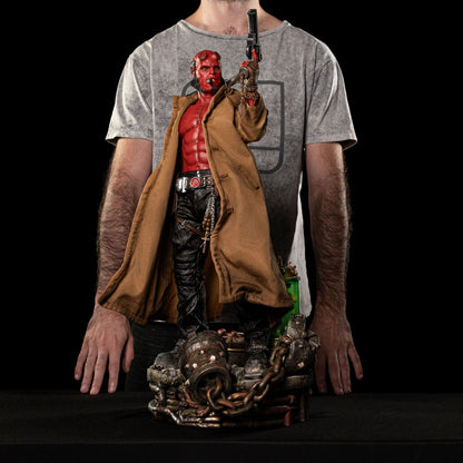 Statua Hellboy Deluxe Art Scala 1/4 Hellboy cm