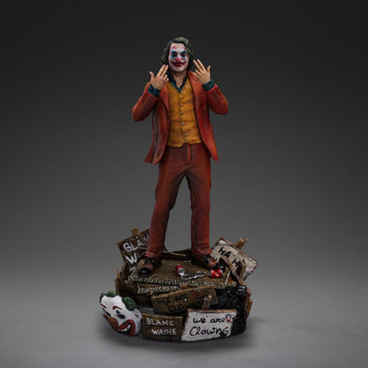 DC Comics Art Scale Deluxe Statup 1/10 Joker (Arthur Fleck) 19 cm