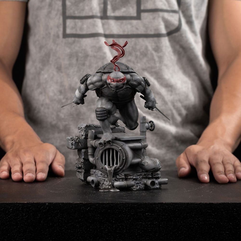Teenage Mutant Ninja Turtles Estatua a escala artística 1/10 Rafael Variante en blanco y negro 26 cm heo exclusivo