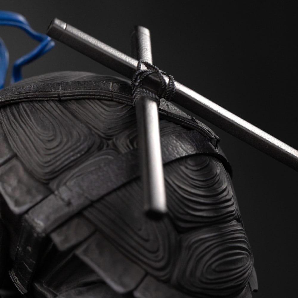 Estatua a escala artística de las Tortugas Ninja Mutantes Adolescentes 1/10 Leonardo Variante en blanco y negro 26 cm heo exclusivo