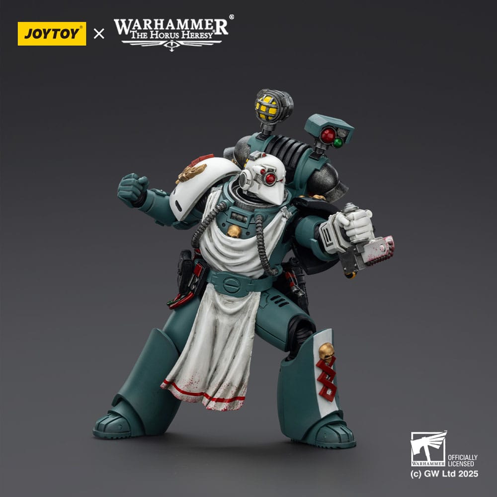 Warhammer 40.000: Sons of Horus Actiefiguur Legion Apotheker 12 cm
