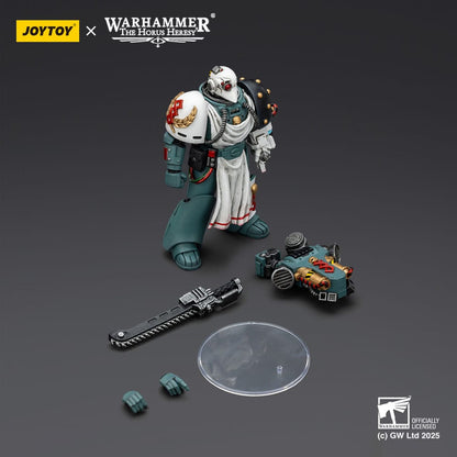 Warhammer 40,000 : Figurine Sons of Horus Apothicaire de la Légion 12 cm