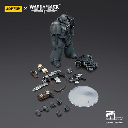 Warhammer La Herejía de Horus Figura de Acción Lobos Espaciales MKVI Legionario Táctico 12 cm