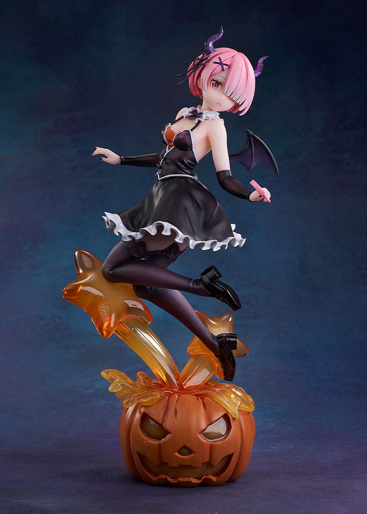 Ri: Zero -iniziare la vita in un'altra statua in PVC 1/7 RAM: Phantom Night Wizard Ver. 26 cm