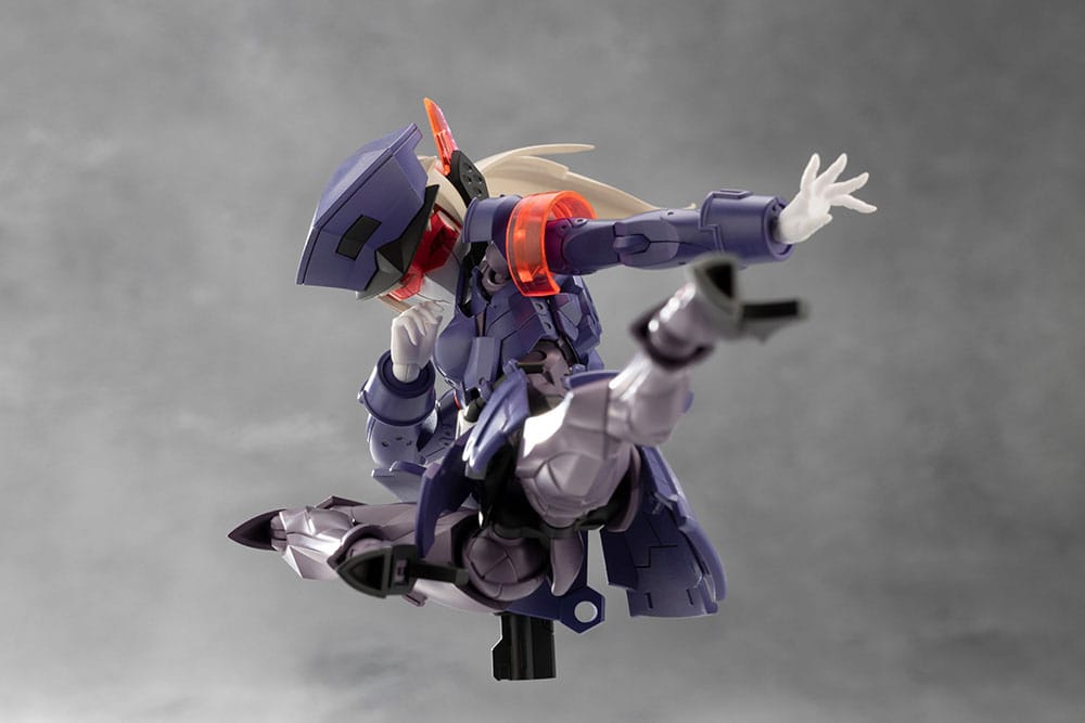 Megalomaria Unlimited Universe Modellbausatz Valiant 16 cm