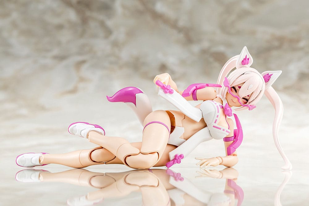 Megami uređaj plastični model komplet 1/1 asra devet-tails matsuri 14 cm