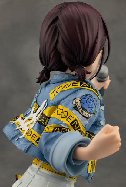 Girls Band Cry Pvc Statup 1/7 Nina ISERI 20 cm