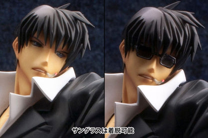 Trigun Badlands Rumble Artfx J Statue 1/8 Nicholas D. Wolfwood Renewal Package Versión de 20 cm