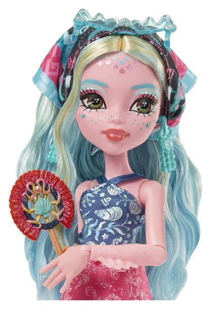 Monster High Skulltimate Secrets Doll Destinasjon: Nydelig Oasis - Lagoona Blue