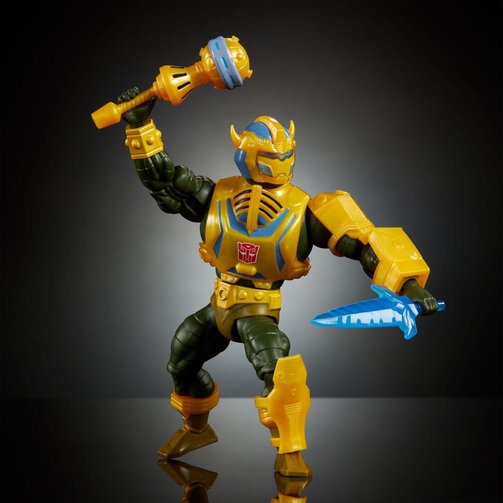 Evrenin Ustaları X Transformers Action Figür Bumblebee Zırhı Silahlı Adam Heo Avrupa Özel 14 cm
