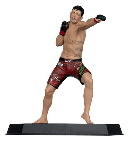 UFC posierte PVC-Statue Brandon Moreno 16 cm