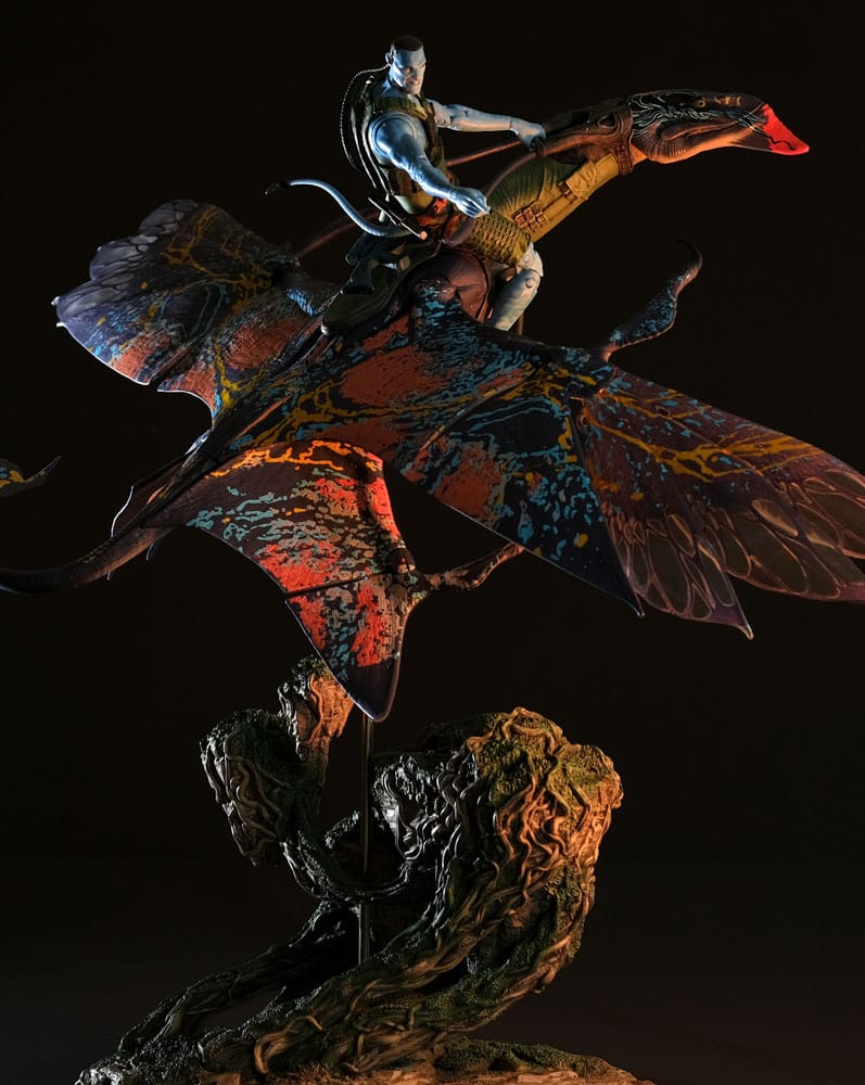 Avatar: The Way of Water Action Figur Recom Quaritch & RDA Banshee (Gold Label)