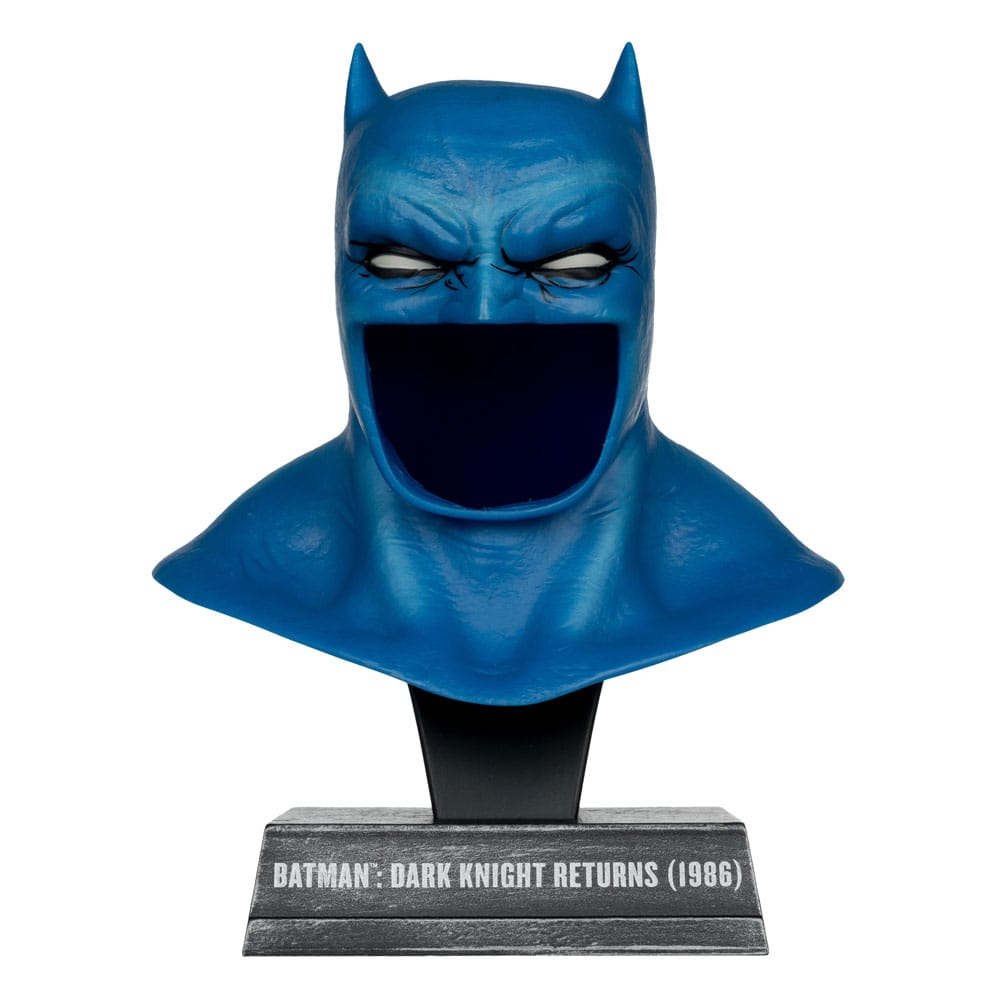 The Dark Knight Retourneert DC Direct Mini Replica 1/3 Batman Cowl 19 cm