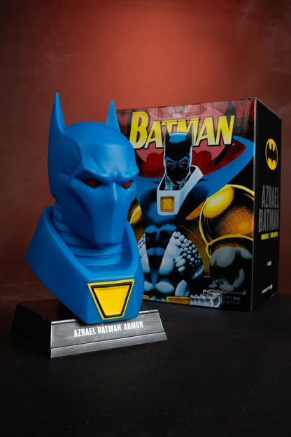 Batman DC Direct Mini-Replica 1/3 Azrael Batman Mask (Batman: Knightfall) (Collezione Gold Label) 18 cm