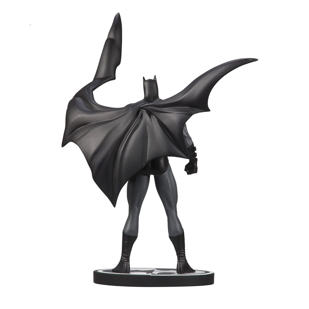 DC Direct  Statue Batman Black & White Batman (by Jorge Jimenez) 27 cm