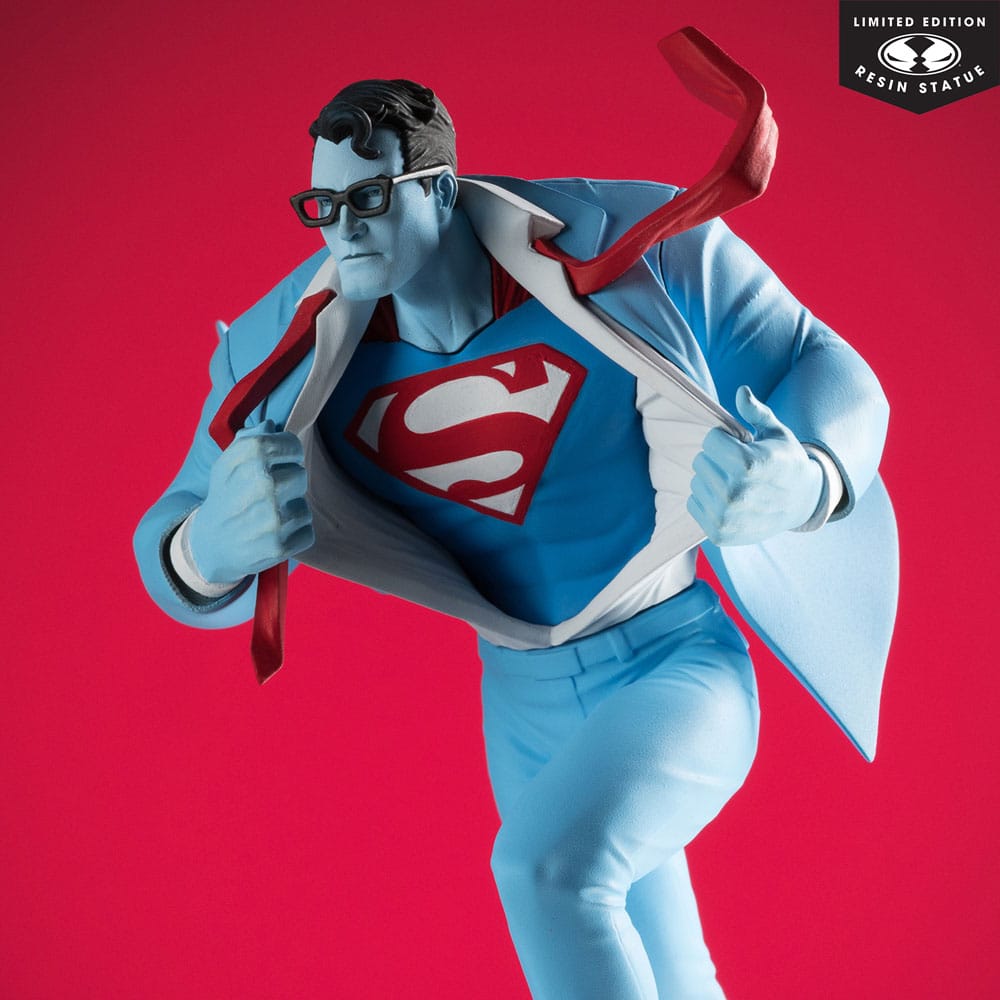 DC Direct Standbeeld 1/10 Superman Rood en Blauw: Superman van Clayton Henry Limited Edition 16 cm
