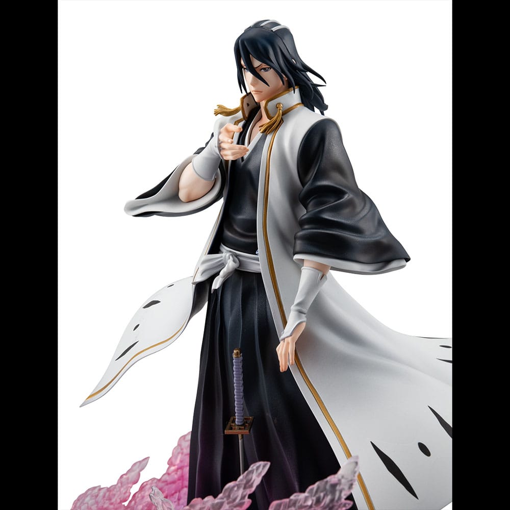 BLEACH: Mil años de Guerra Blood Precious G.E.M. Estatua de la serie PVC Byakuya Kuchiki 25 cm