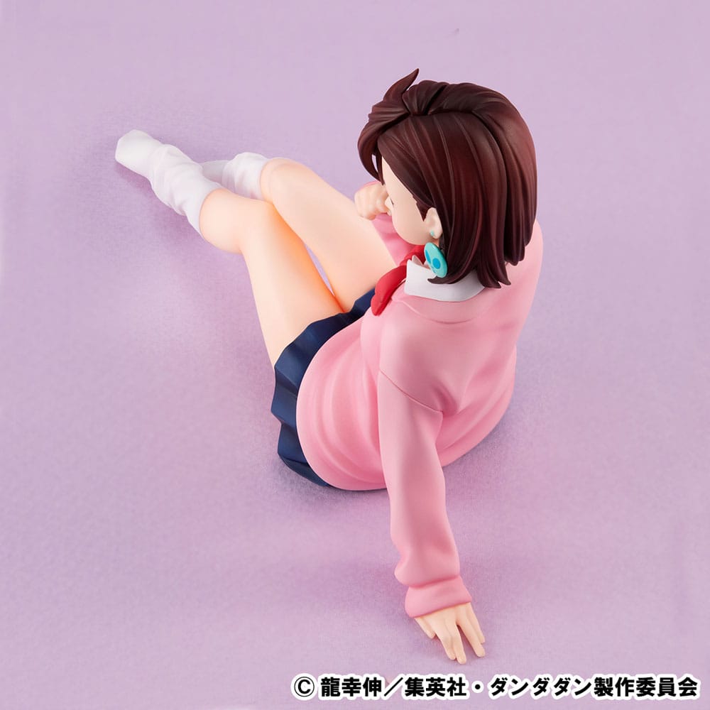 Dandadan Melty Princess PVC Statue Momo Palm Size 9 cm