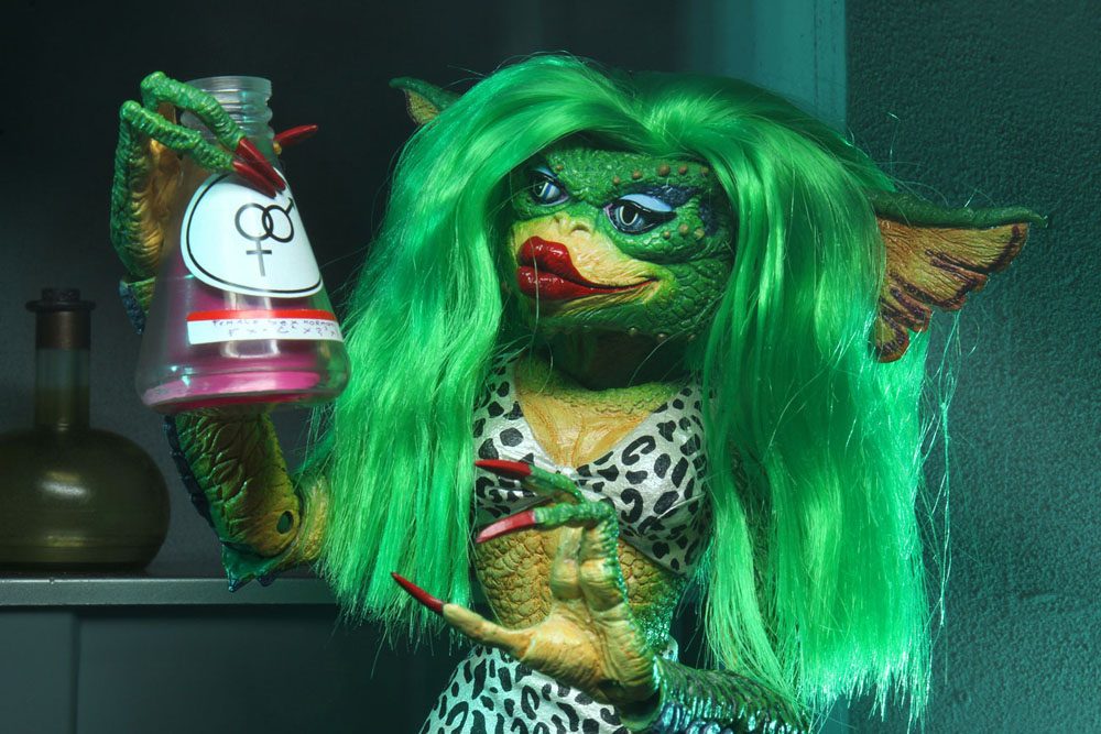 Gremlins 2 Ultimate Action Figur Greta 15 cm