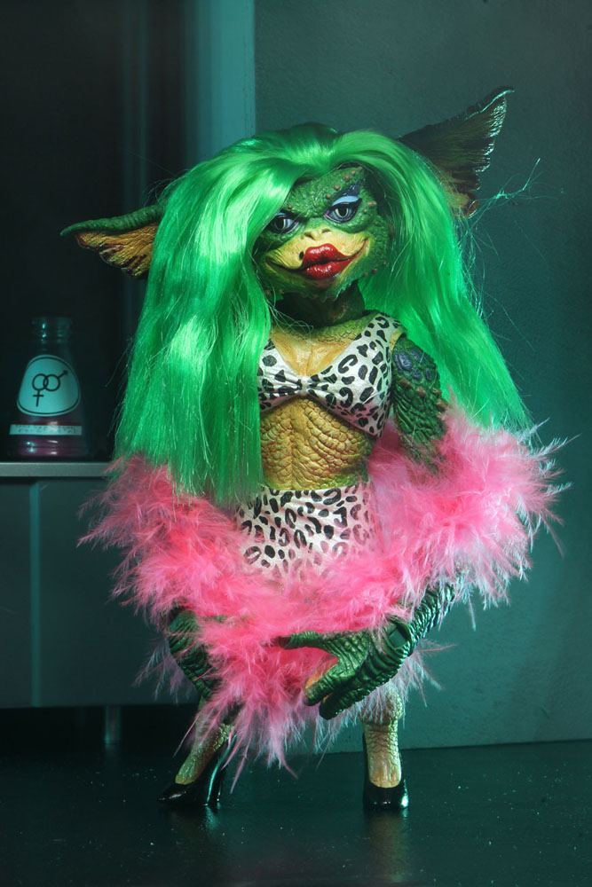 Gremlins 2 Ultimate Action Figur Greta 15 cm