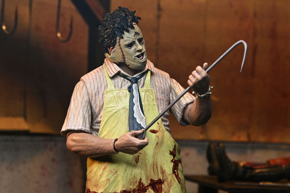 Teksas Testere Katliamı Giyinik Aksiyon Figürü Leatherface 50. Yıldönümü 20 cm