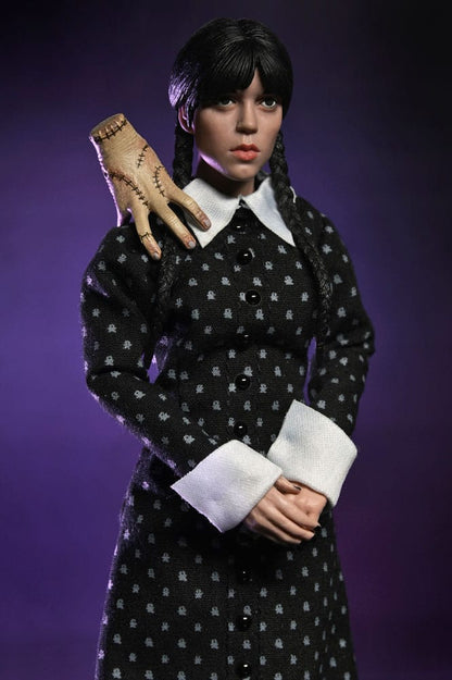 Woensdag Actiefiguur Woensdag (Klassieke Jurk) 20 cm