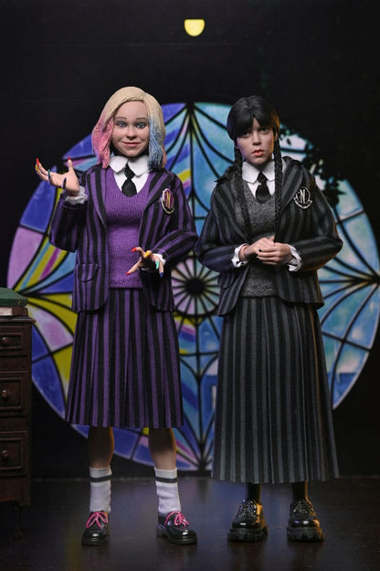 Pack de 2 figurines Wednesday Action Wednesday Addams (Nevermore Uniform) et Enid 20 cm