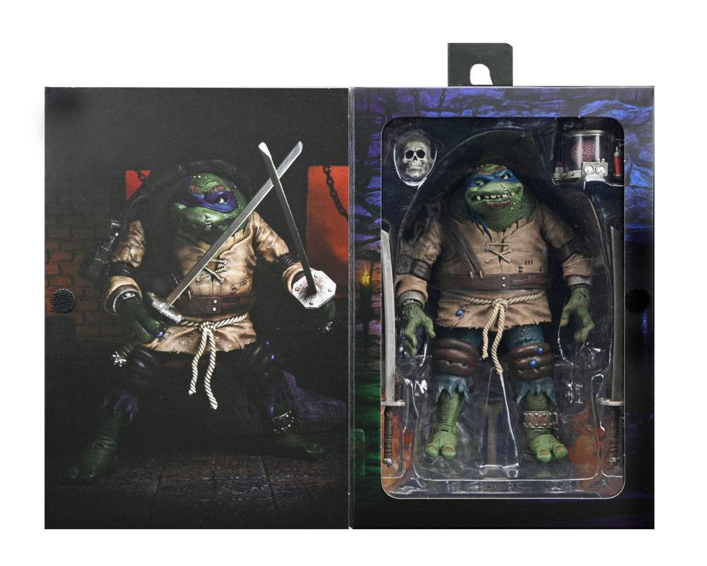 Universal Monsters x Teenage Mutant Ninja Turtles Aksiyon Figürü Kambur Olarak Ultimate Leonardo 18 cm
