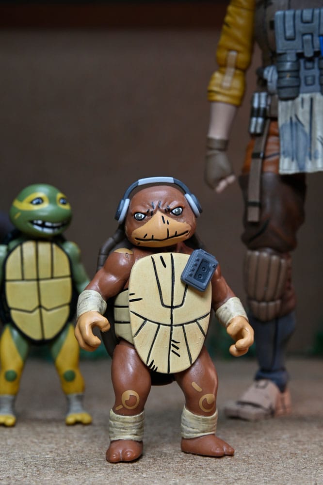 Figura de acción de Las Tortugas Ninja (The Last Ronin The Lost Years) Grammy April con Baby Yi y Moja 18 cm