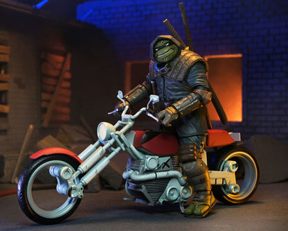 Teenage Mutant Ninja Turtles (The Last Ronin The Lost Years) Actiefiguur Casey Marie met Last Ronin Motorcycle 18 cm