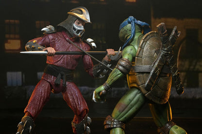 Teenage Mutant Ninja Turtles (film del 1990) Action Figure sul tetto Battle Shredder vs Leo 18 cm