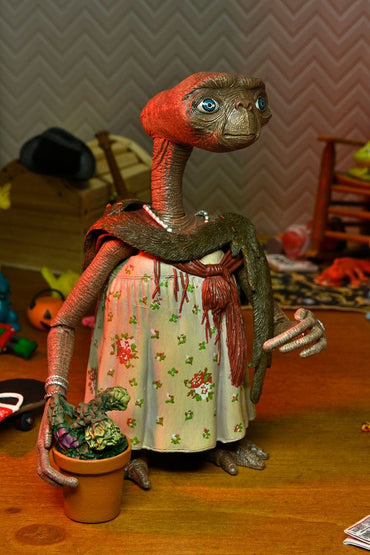 E.T. Die extra-terrestrische Actionfigur Ultimate Dress-up E.T. 11 cm