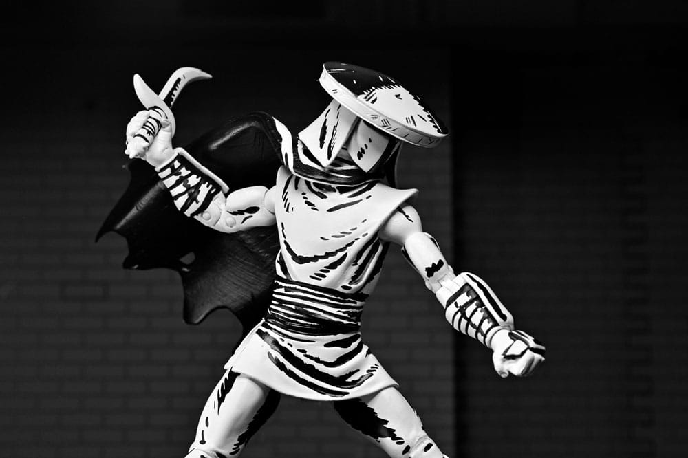 Teenage Mutant Ninja Turtles Aksiyon Figürü Elit Ayak Ninja Guard Siyah Beyaz 18 cm