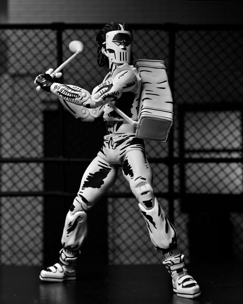 Akcijska figurica Teenage Mutant Ninja Turtles Casey Jones Black & White 18 cm
