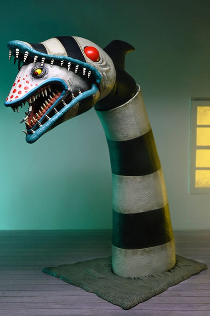 Beetlejuice Beetlejuice Actionfiguren 2er Pack Ultimate „Matador“ Beetlejuice und Sandworm 18 cm